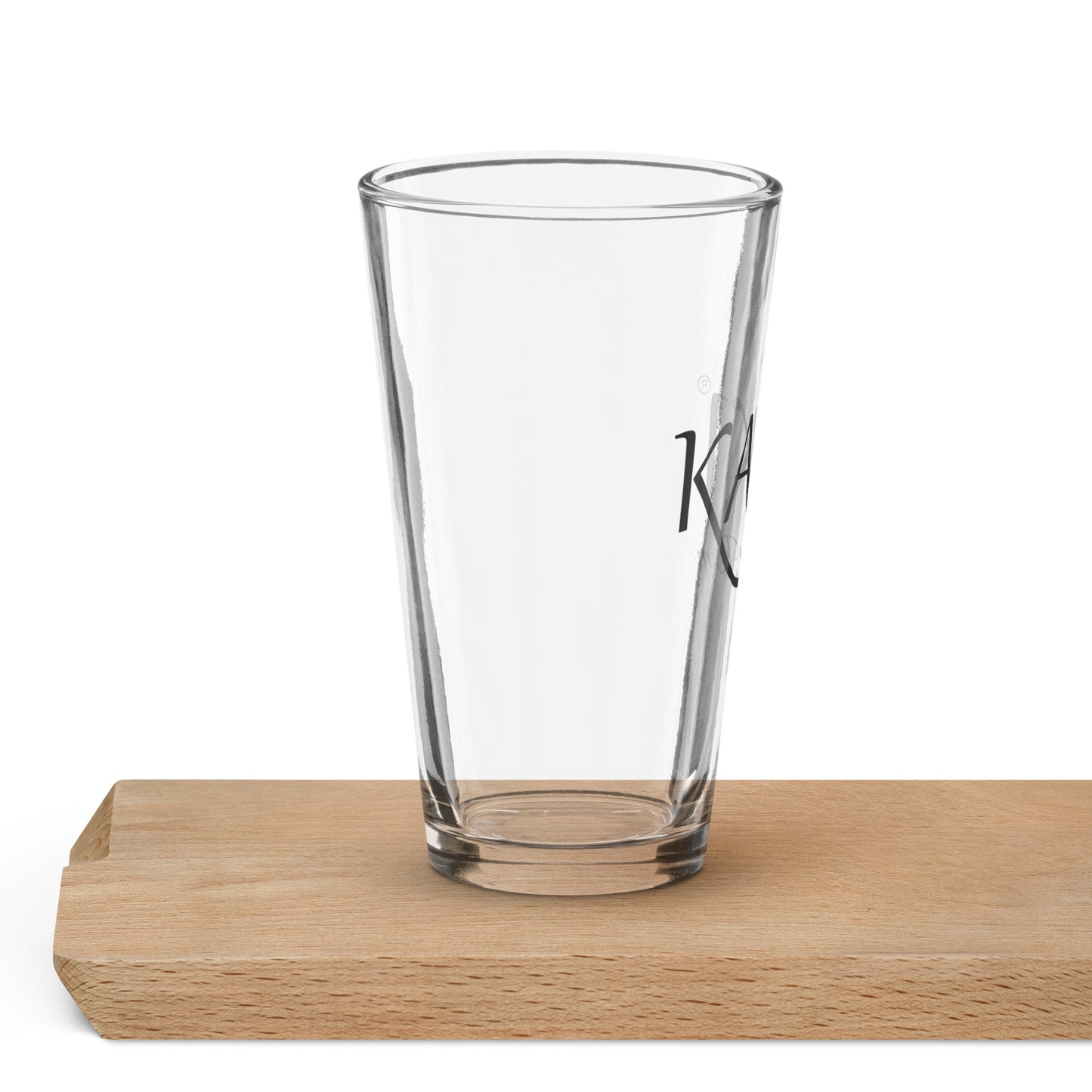 Shaker pint glass